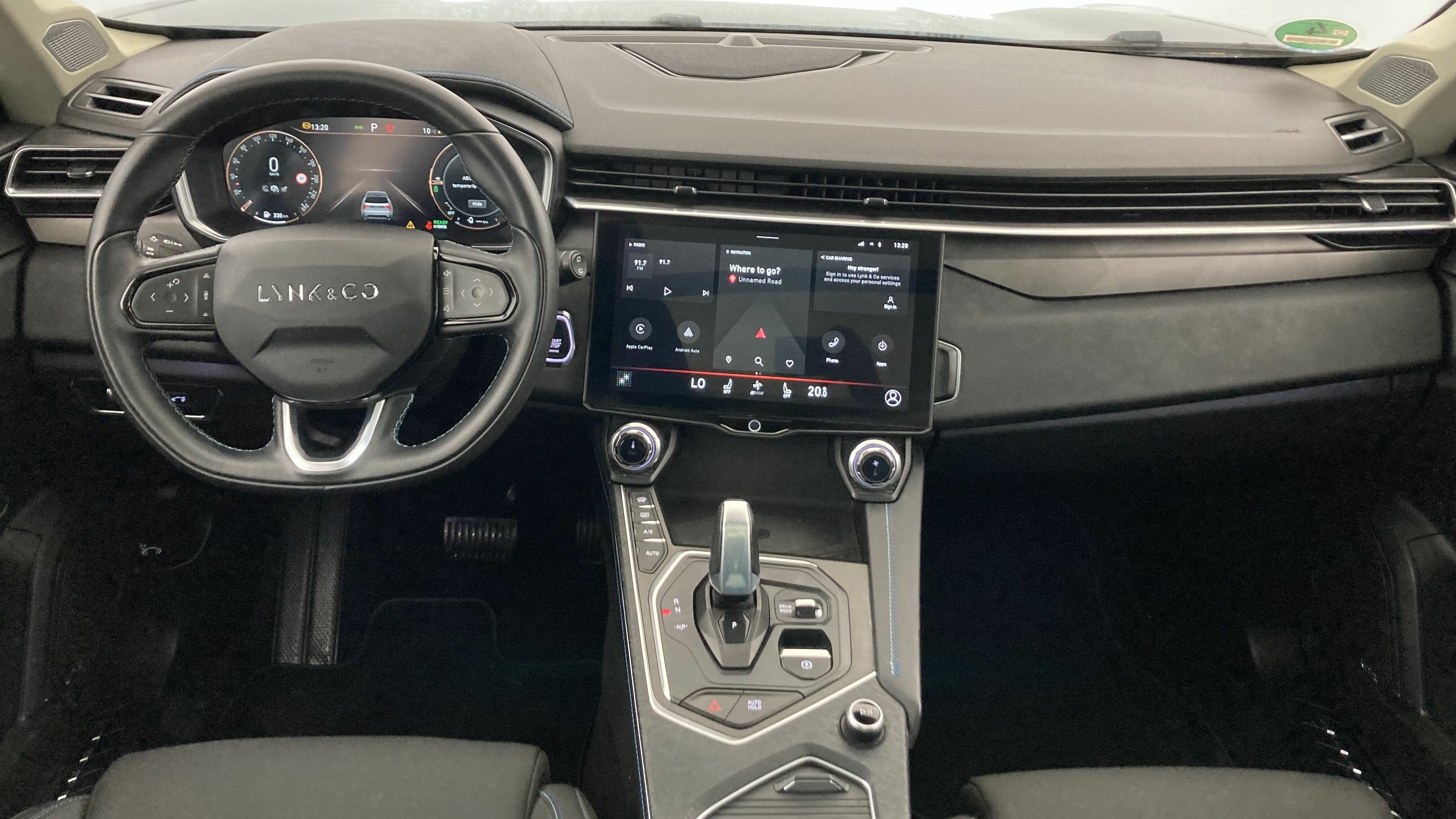 lynk&co 1 nv 1.5 PHEV 261 2022 blue 12