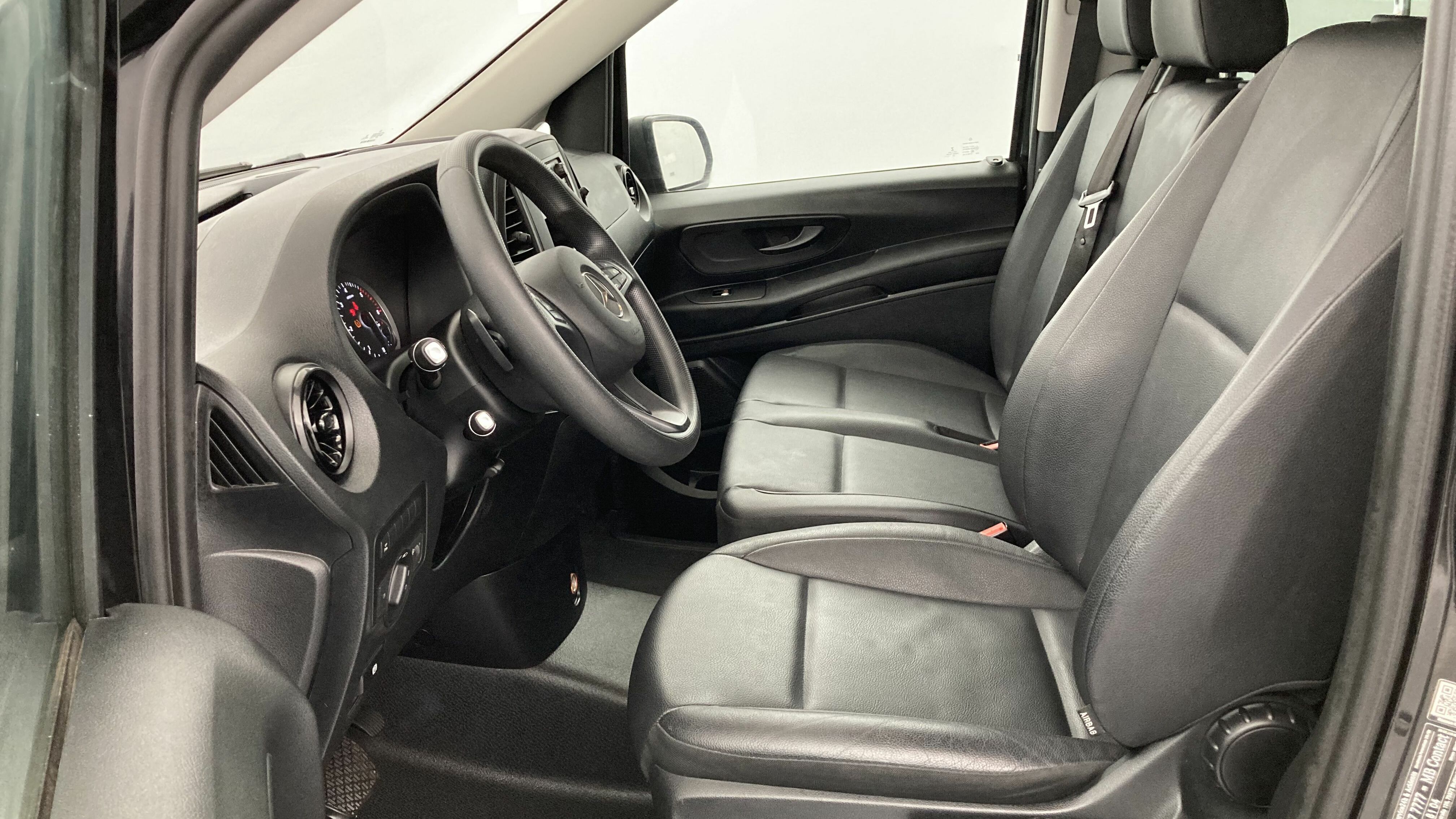 mercedes benz vito combi pro extra largo 114 CDI 136 G-TRONIC 2022 black obsidian metallic 14