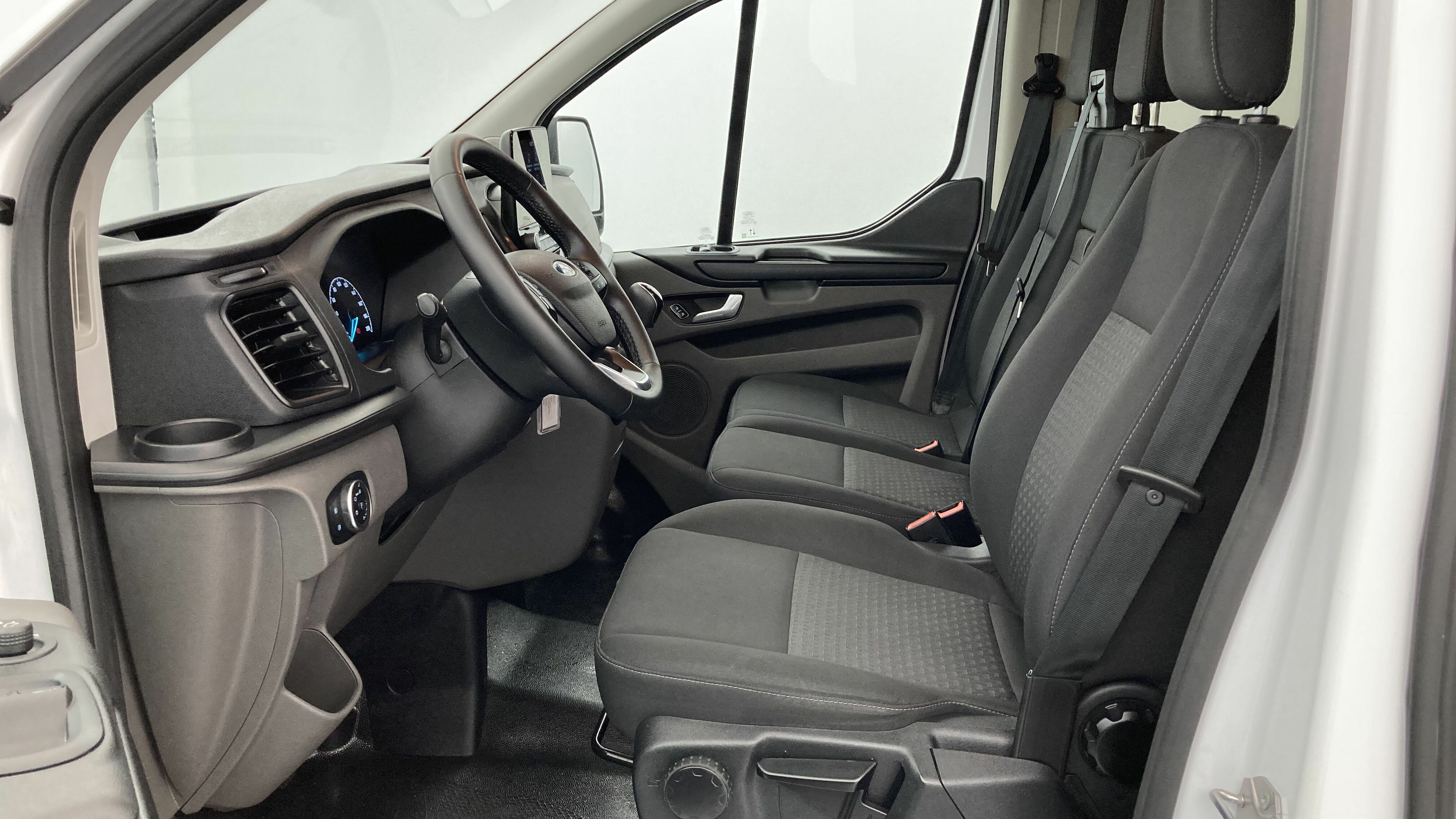 ford transit custom trend l2h1 9pl 2.0 ECOBLUE 130 2023 frozen white 14