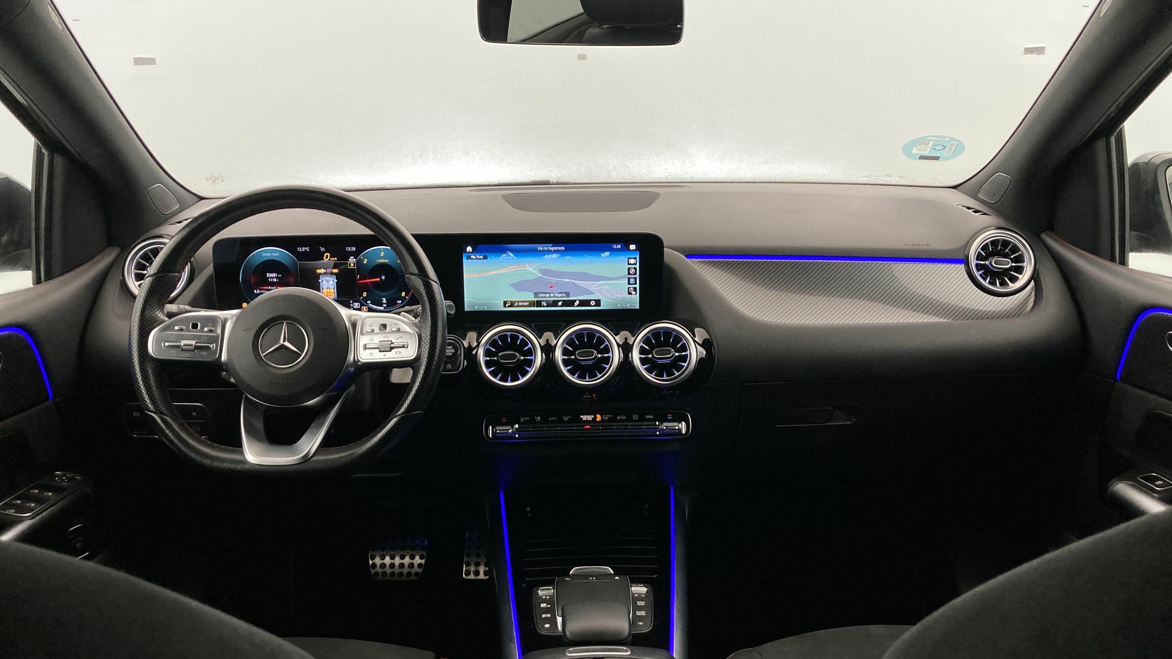mercedes benz clase b amg line 200D 150 DCT 2022 gris montana 15