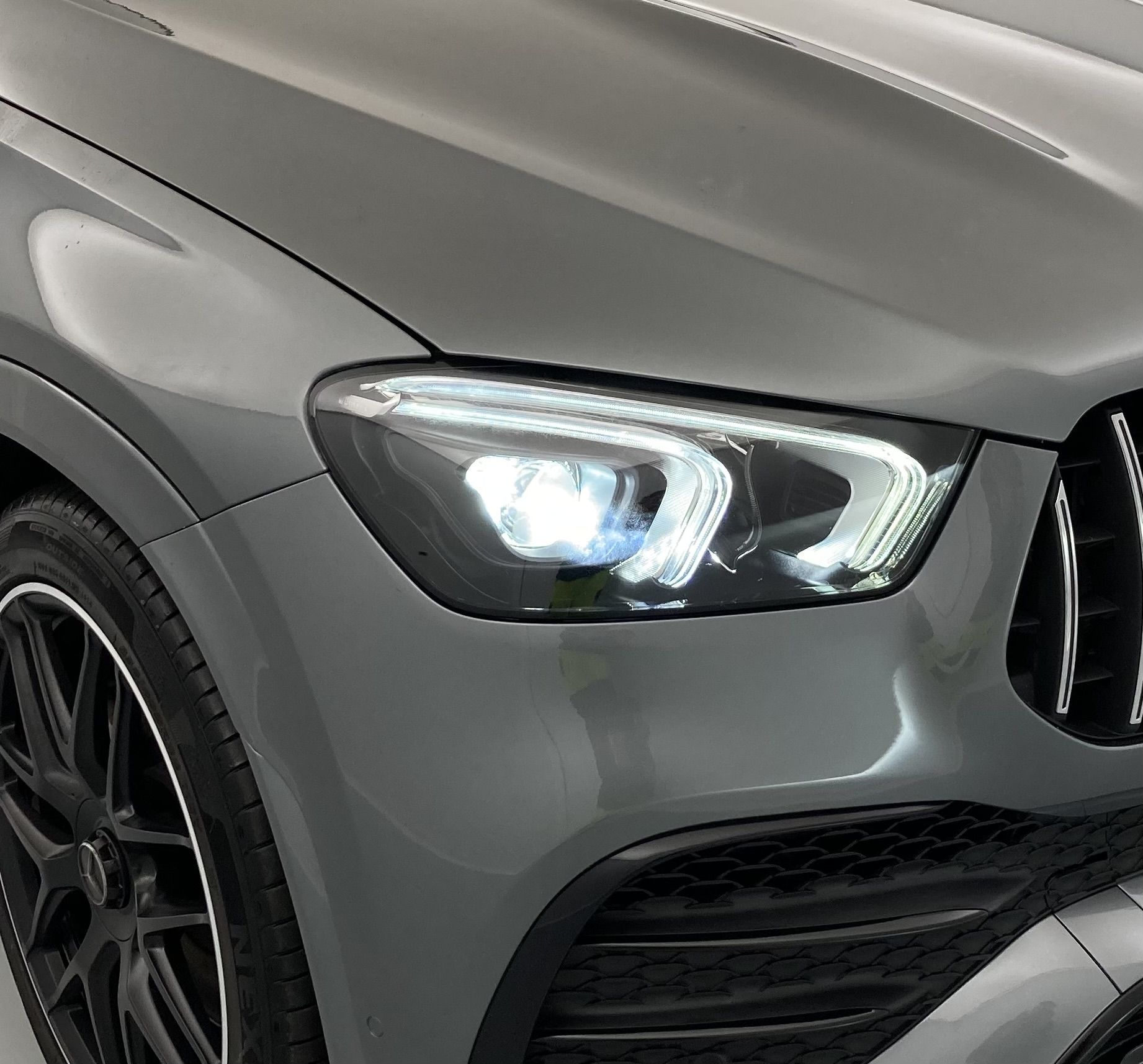 mercedes benz amg gle amg 53 435 DCT 4MATIC+ 2022 gris selenita 16