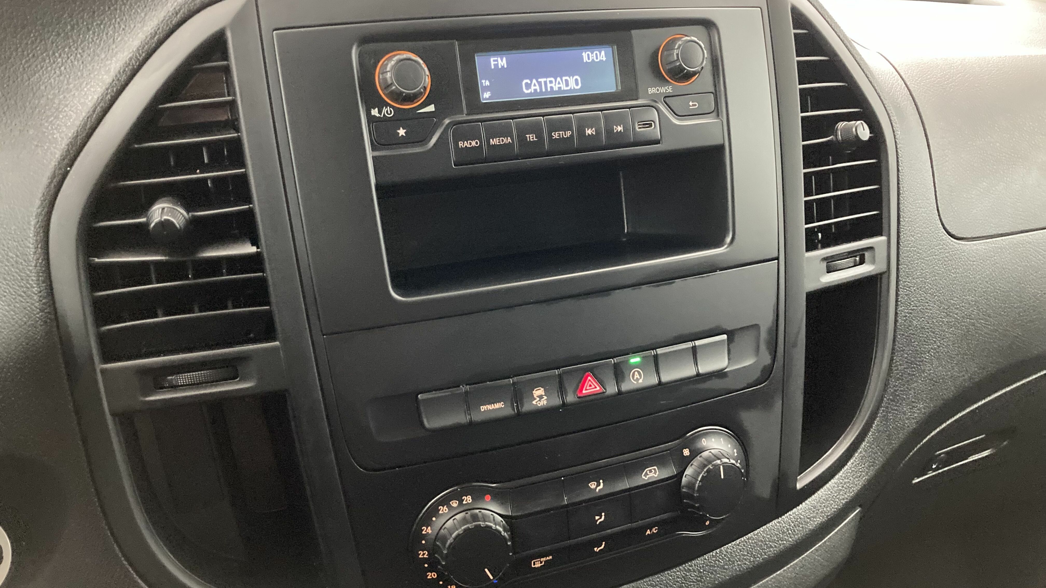 mercedes benz vito combi pro extra largo 114 CDI 136 G-TRONIC 2022 black obsidian metallic 19