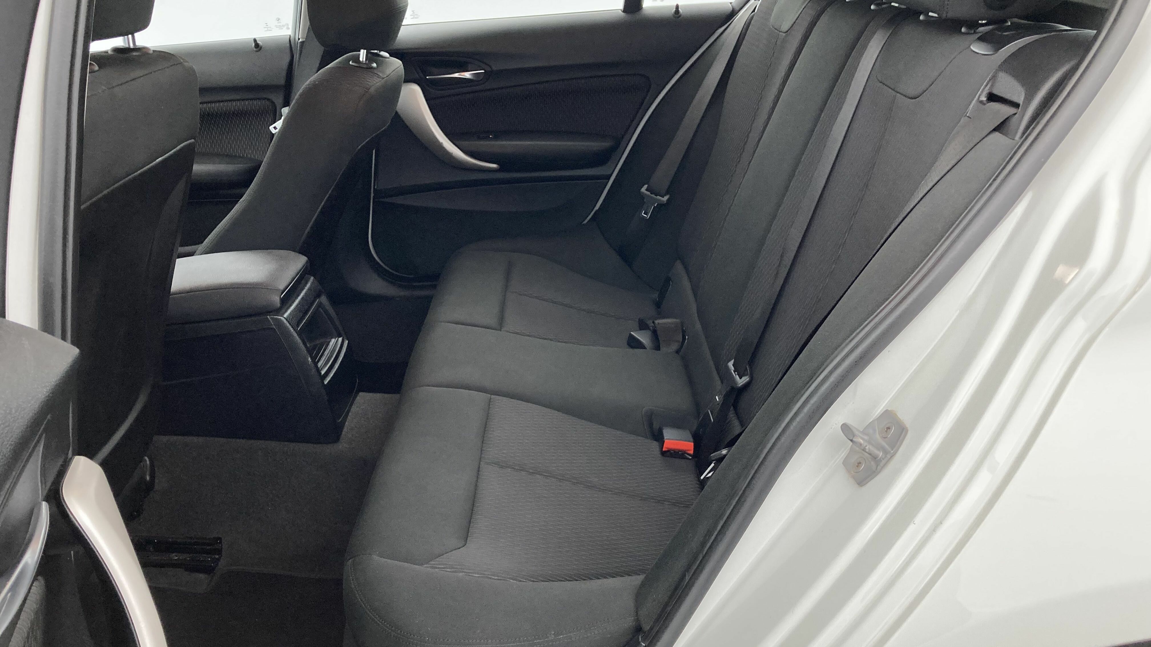 bmw serie 1 nv 116I 109 2018 alpinweiss 21