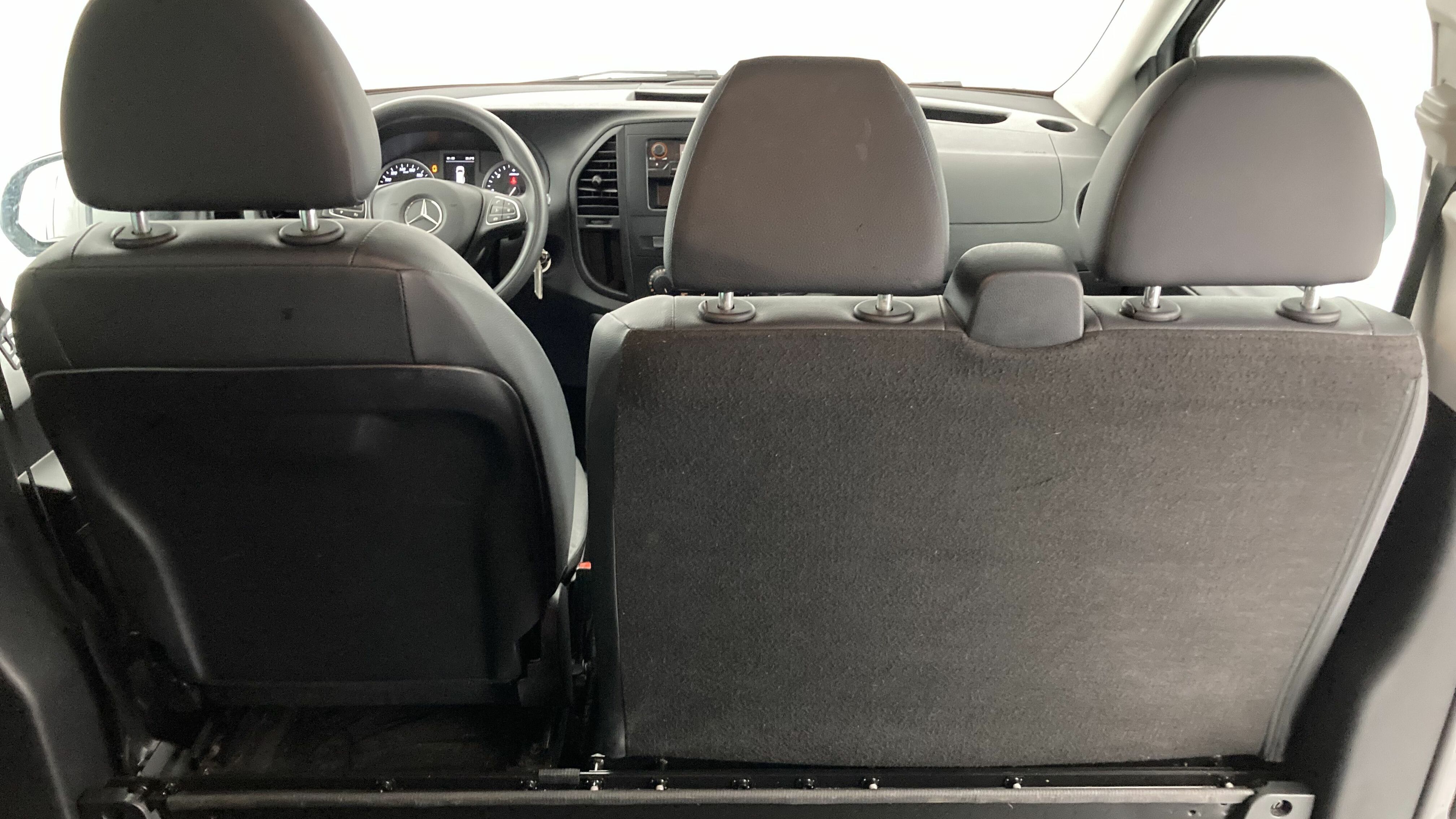 mercedes benz vito combi pro extra largo 114 CDI 136 G-TRONIC 2022 black obsidian metallic 22