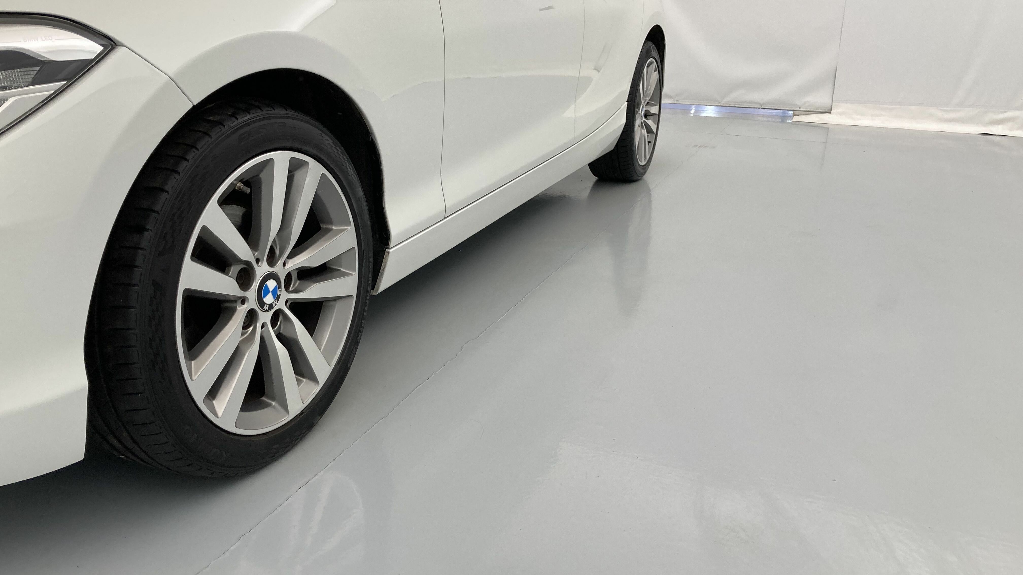 bmw serie 1 nv 116I 109 2018 alpinweiss 26