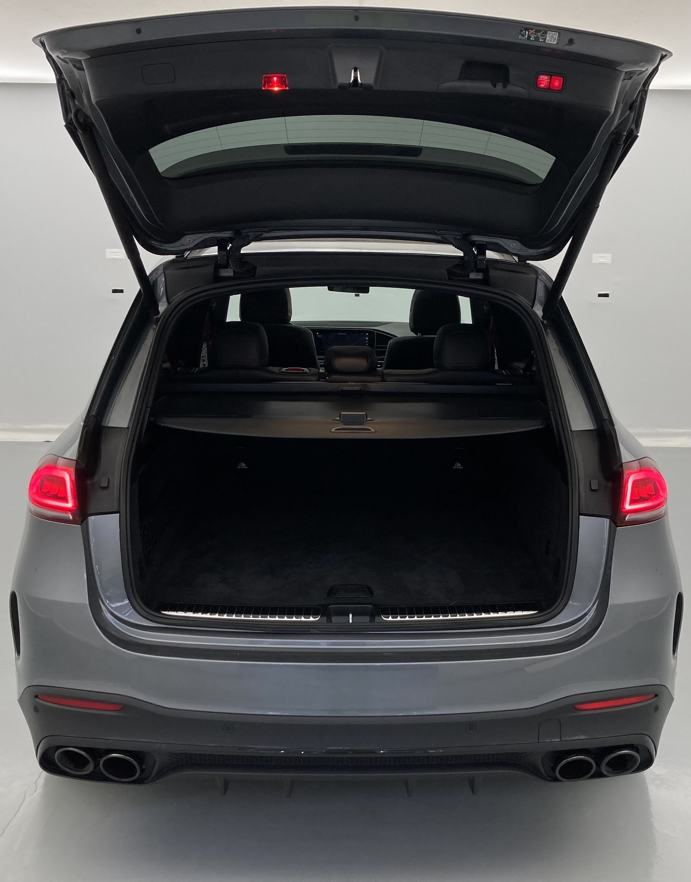 mercedes benz amg gle amg 53 435 DCT 4MATIC+ 2022 gris selenita 27
