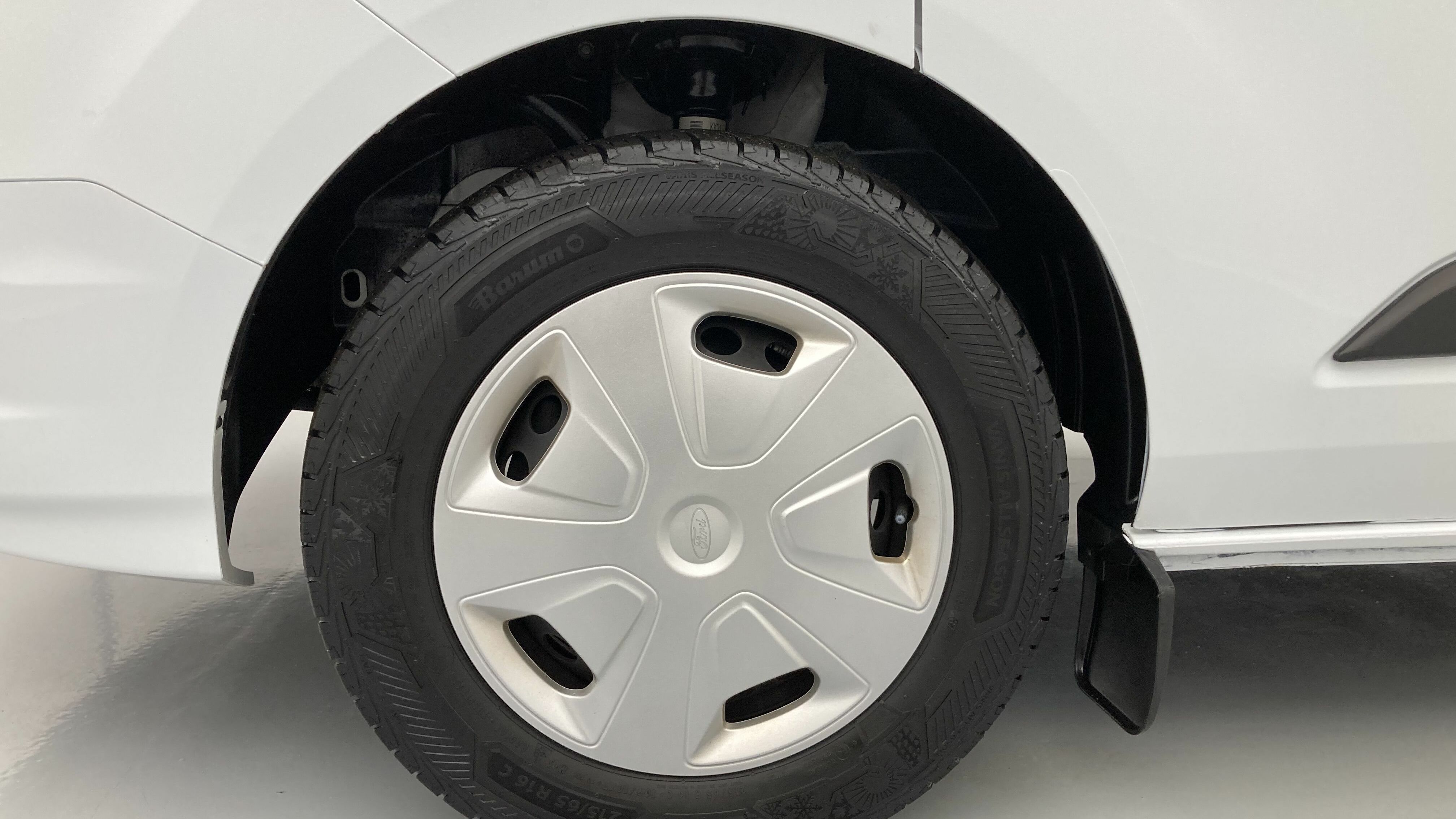 ford transit custom trend l2h1 9pl 2.0 ECOBLUE 130 2023 frozen white 27