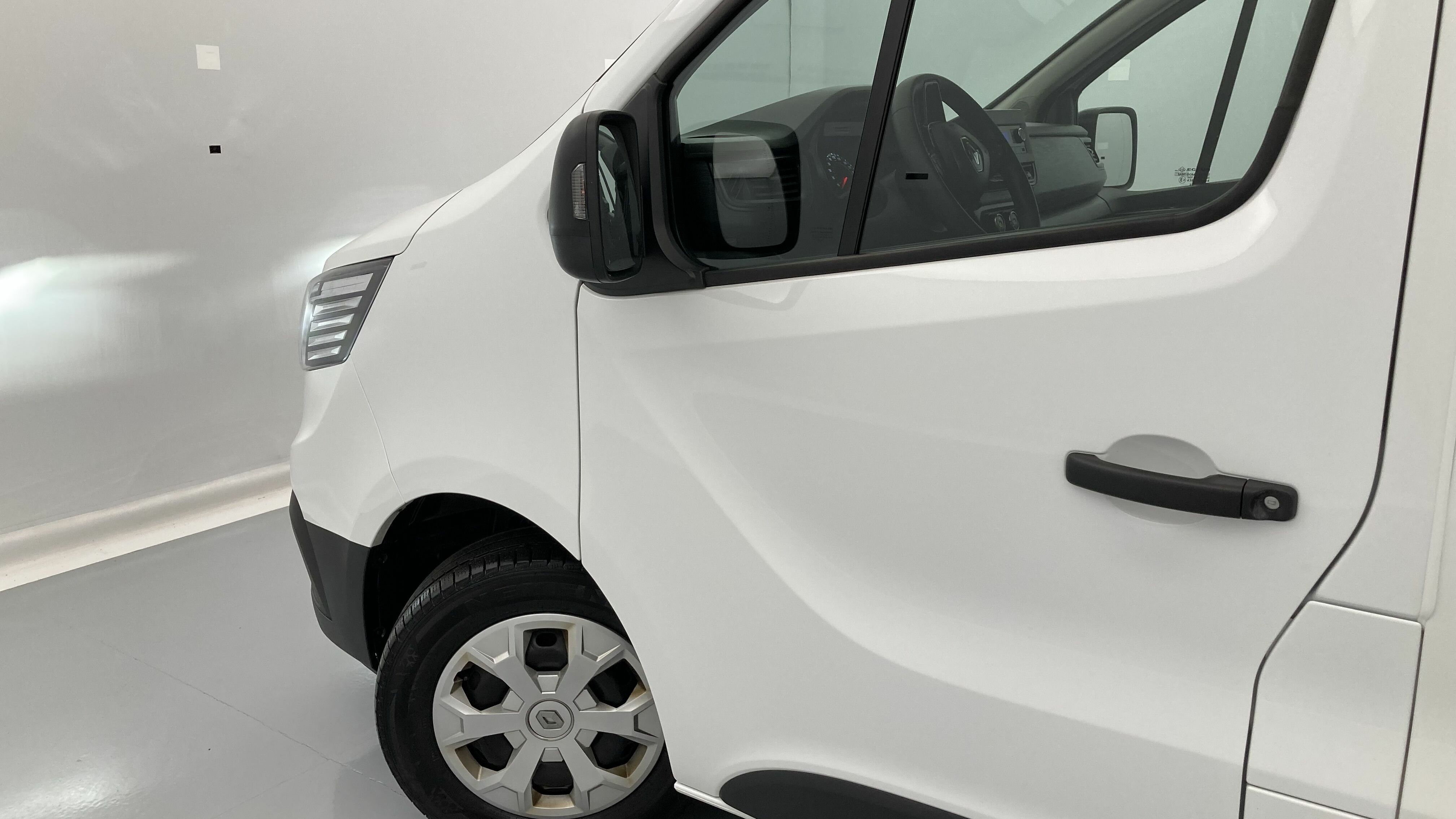 renault trafic l2 life 2.0 DCI 110 2022 weiss 28
