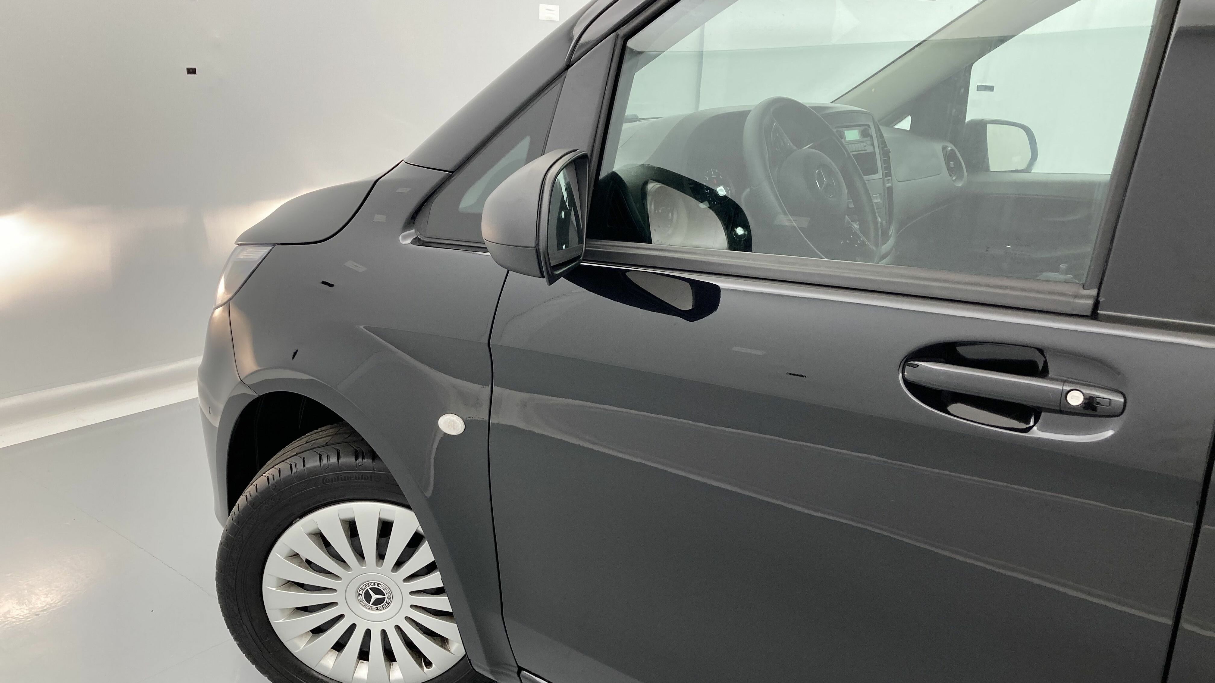 mercedes benz vito combi pro extra largo 114 CDI 136 G-TRONIC 2022 black obsidian metallic 28