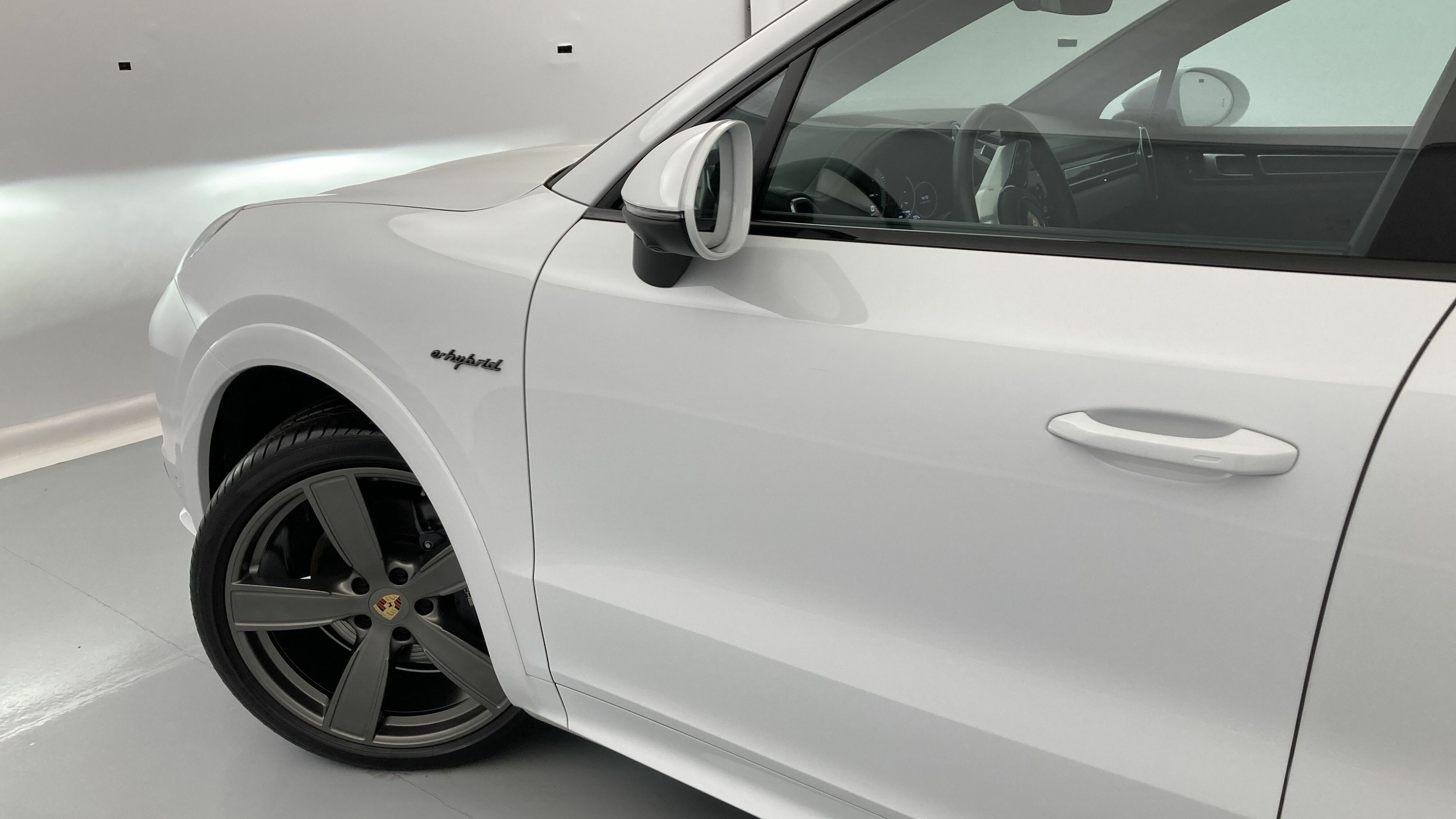 porsche cayenne coupe platinum edition 3.0 E-HYBRID 462 TIPTRONIC 2023 blanco carrara metalizado 28