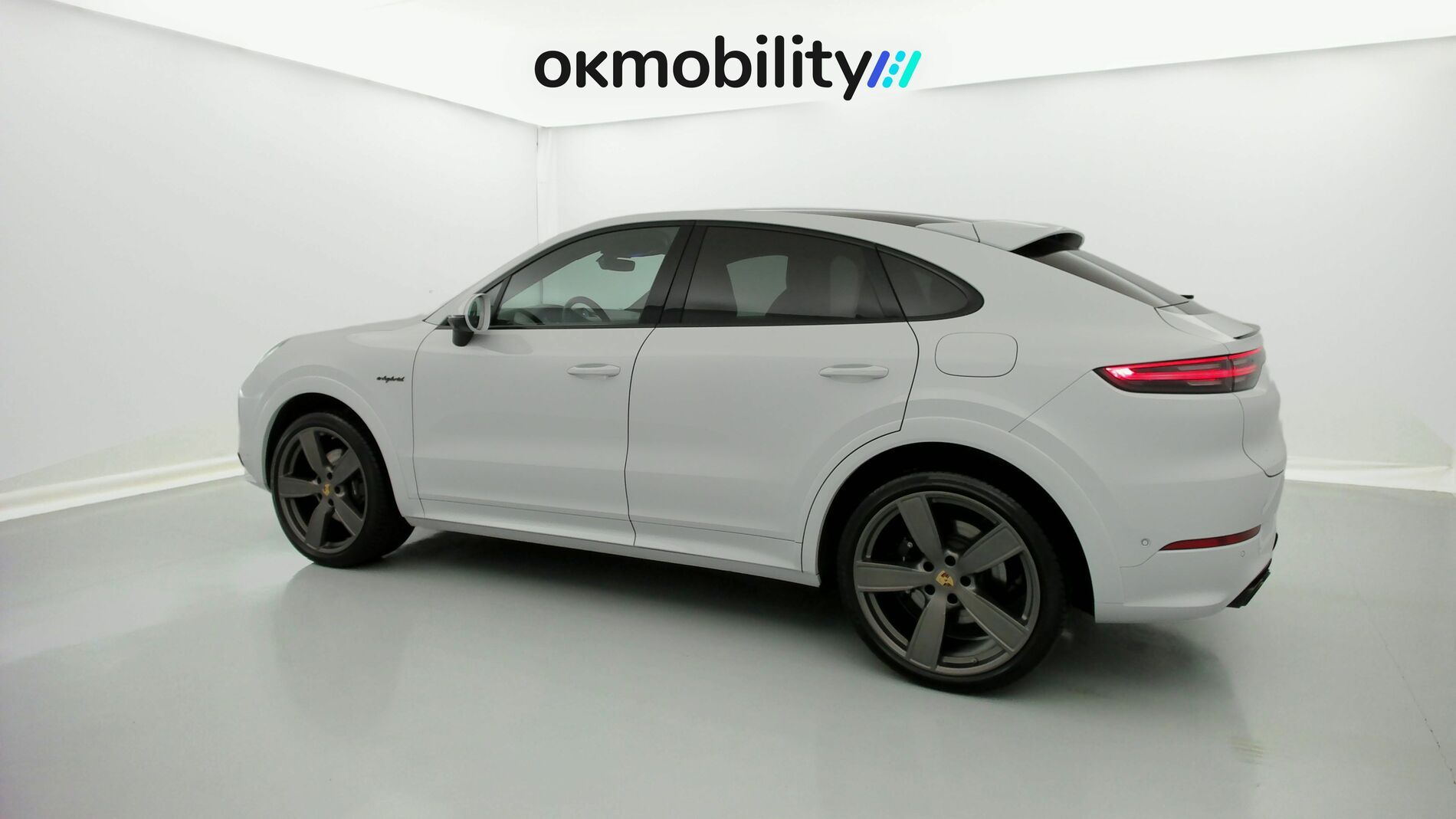 porsche cayenne coupe platinum edition 3.0 E-HYBRID 462 TIPTRONIC 2023 blanco carrara metalizado 8