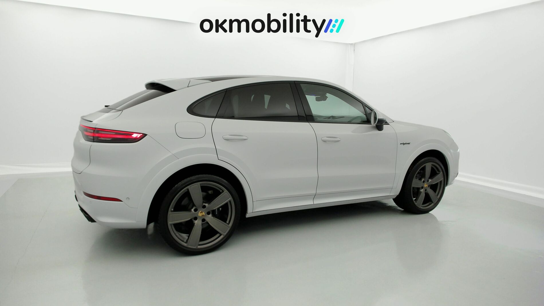 porsche cayenne coupe platinum edition 3.0 E-HYBRID 462 TIPTRONIC 2023 blanco carrara metalizado 12